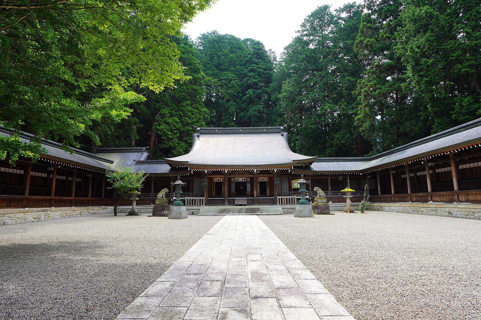 飛騨一宮水無神社の写真